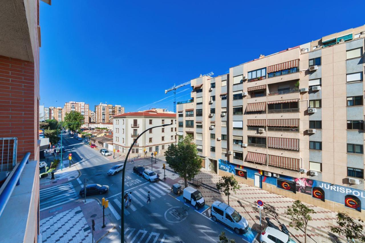 Holidays2Malaga Ayala 450 Mts From Beach & Terrace מראה חיצוני תמונה