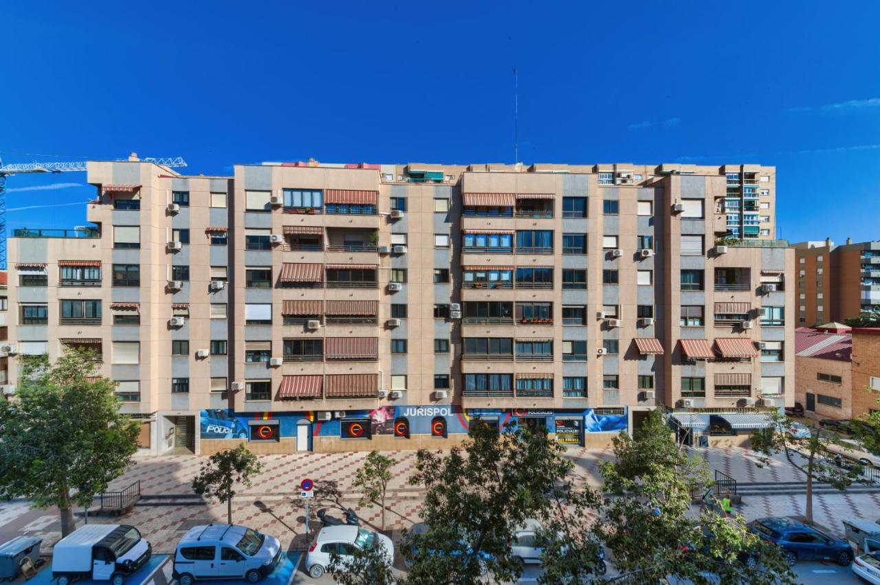 Holidays2Malaga Ayala 450 Mts From Beach & Terrace מראה חיצוני תמונה